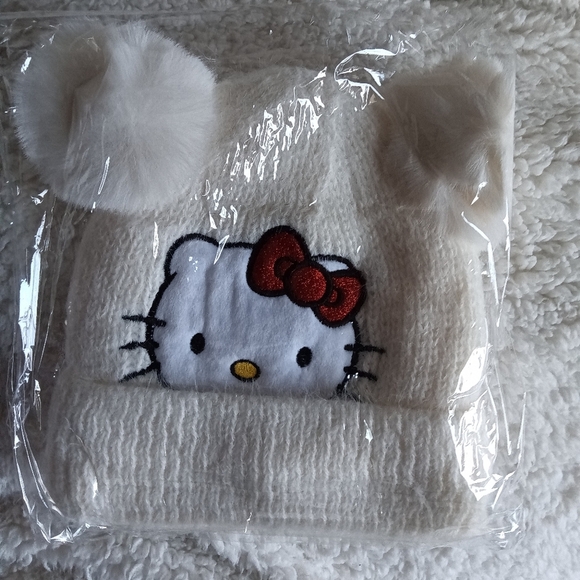 NEW Sanrio's PomPom Embroidered Hello Kitty Knit Beanie w/Fleece Lining - Picture 8 of 8